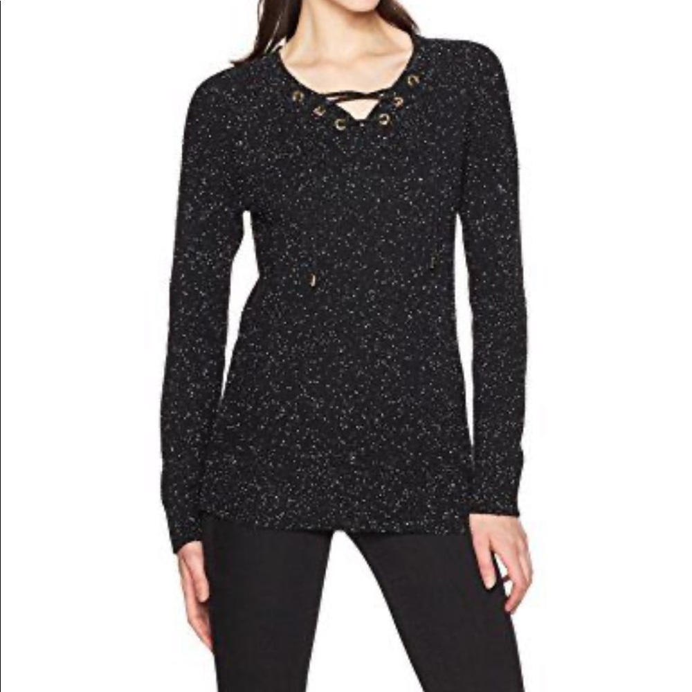 ✨5 for 25 Sale✨ Black Flecked Flattering Calvin Klein Sweater
